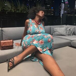 Women’s Youthful Shoulder Tie Floral Dress BLUE with PINK flowers 🌸!